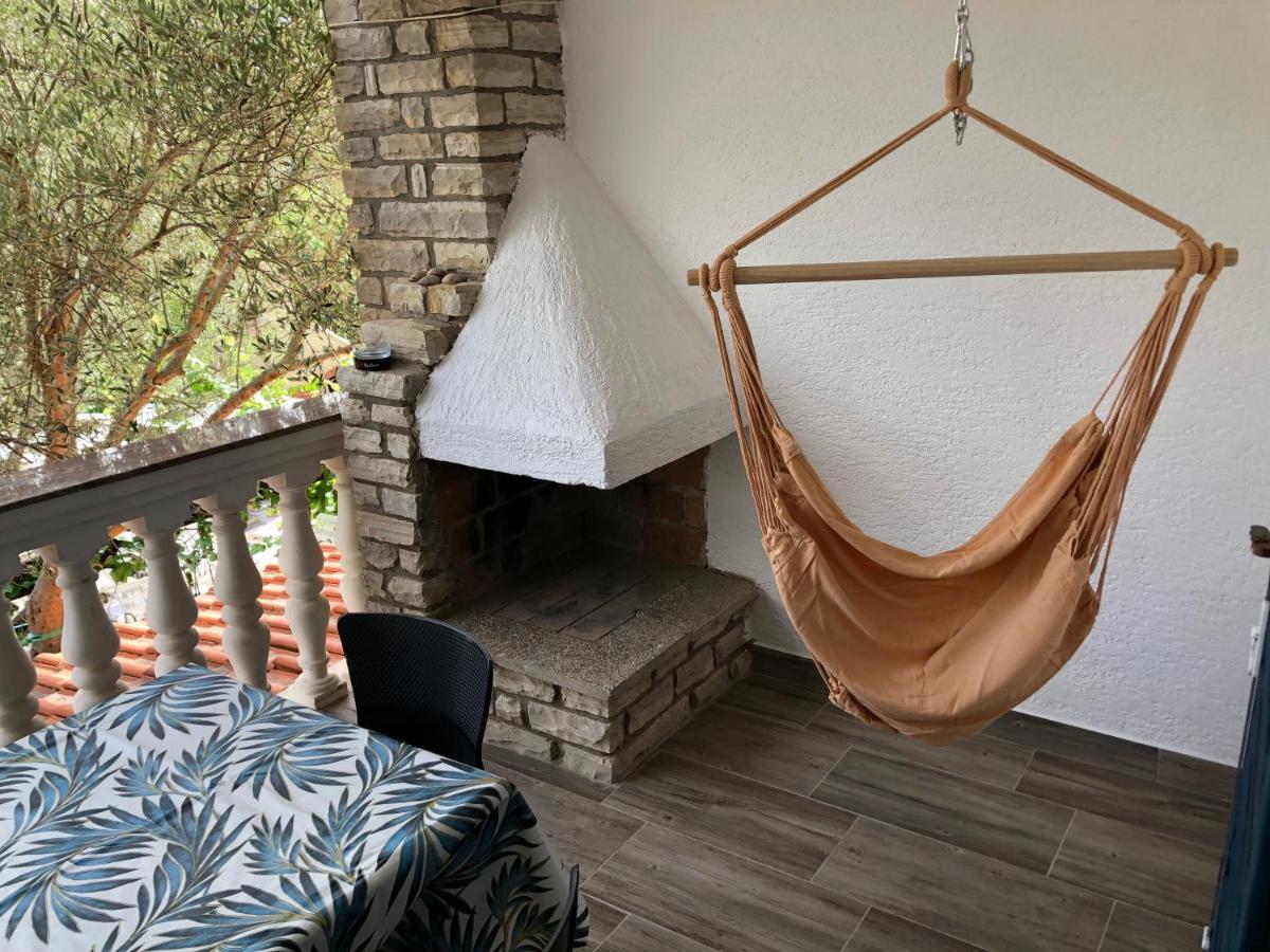 Guesthouse Vila Ruzmarin Zdrelac Luaran gambar