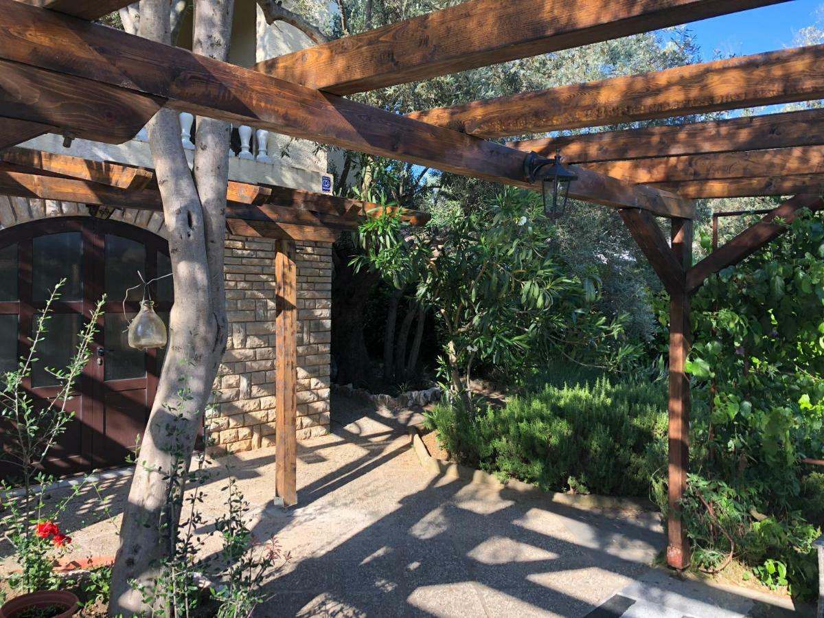 Guesthouse Vila Ruzmarin Zdrelac Luaran gambar
